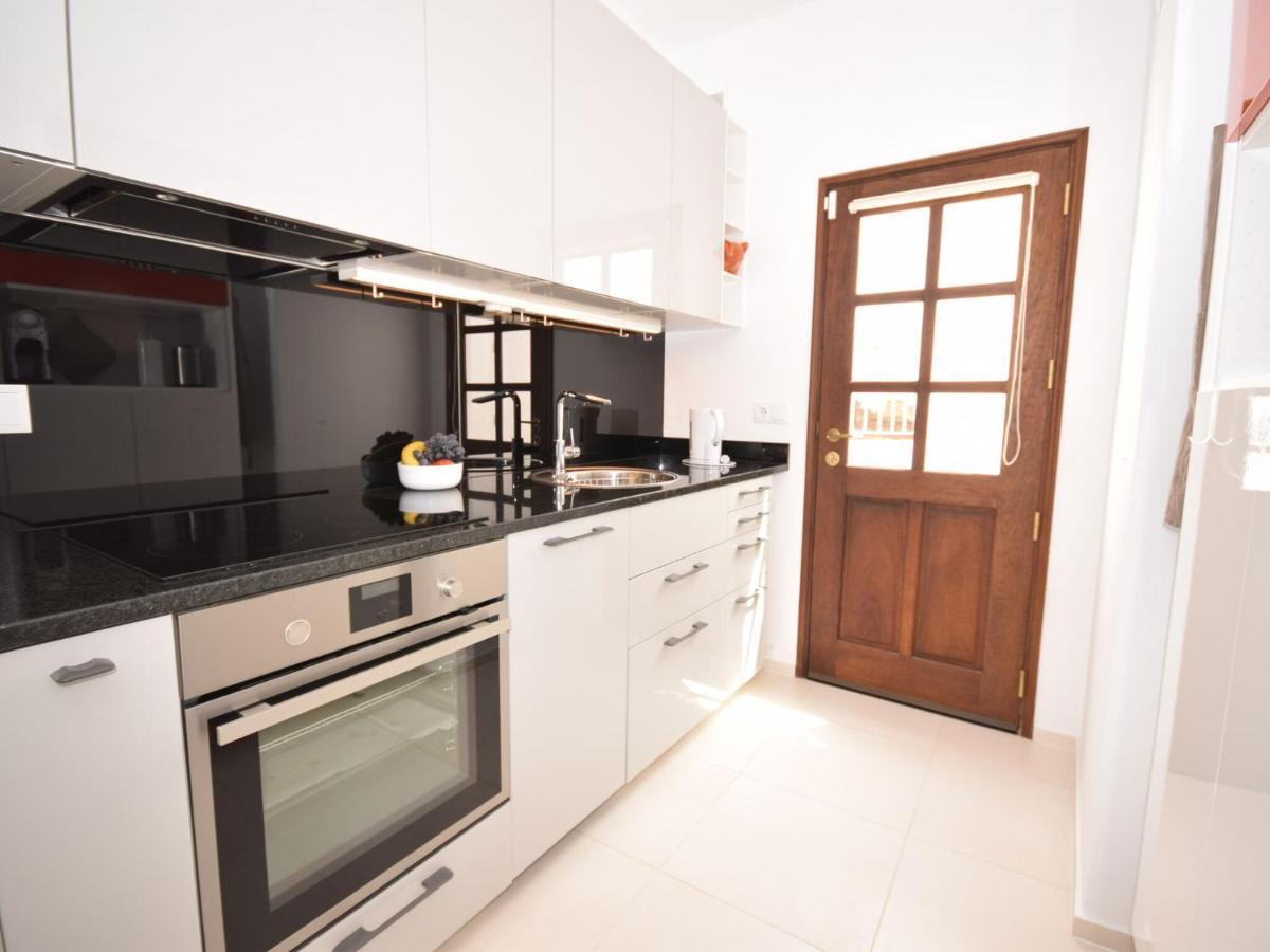 Modern Holiday Home In Olh O With Terrace 오양 외부 사진