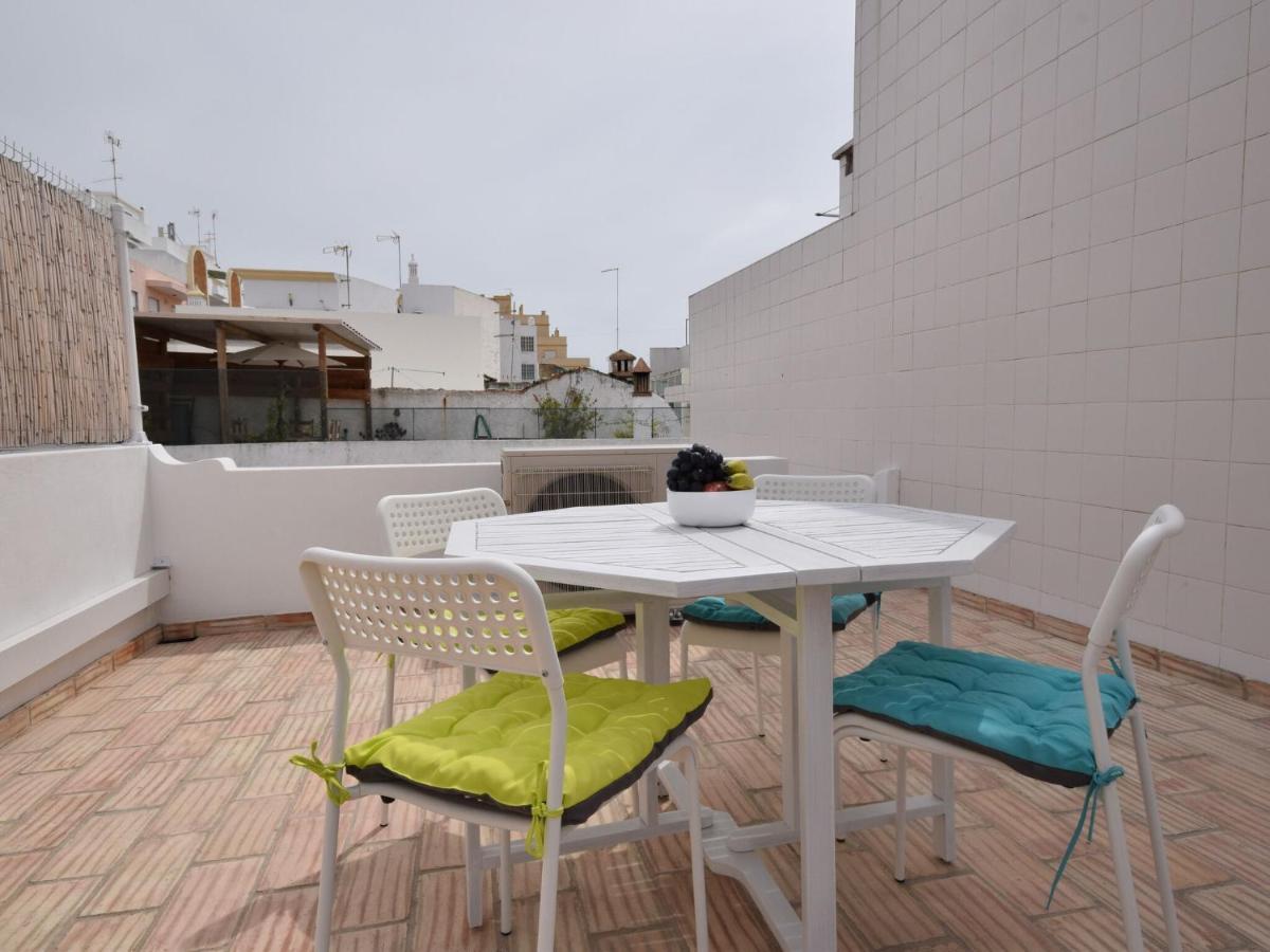 Modern Holiday Home In Olh O With Terrace 오양 외부 사진