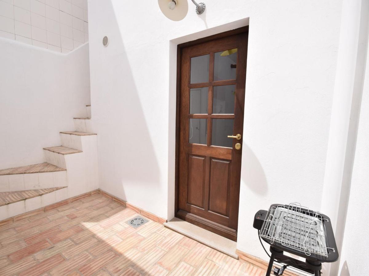 Modern Holiday Home In Olh O With Terrace 오양 외부 사진